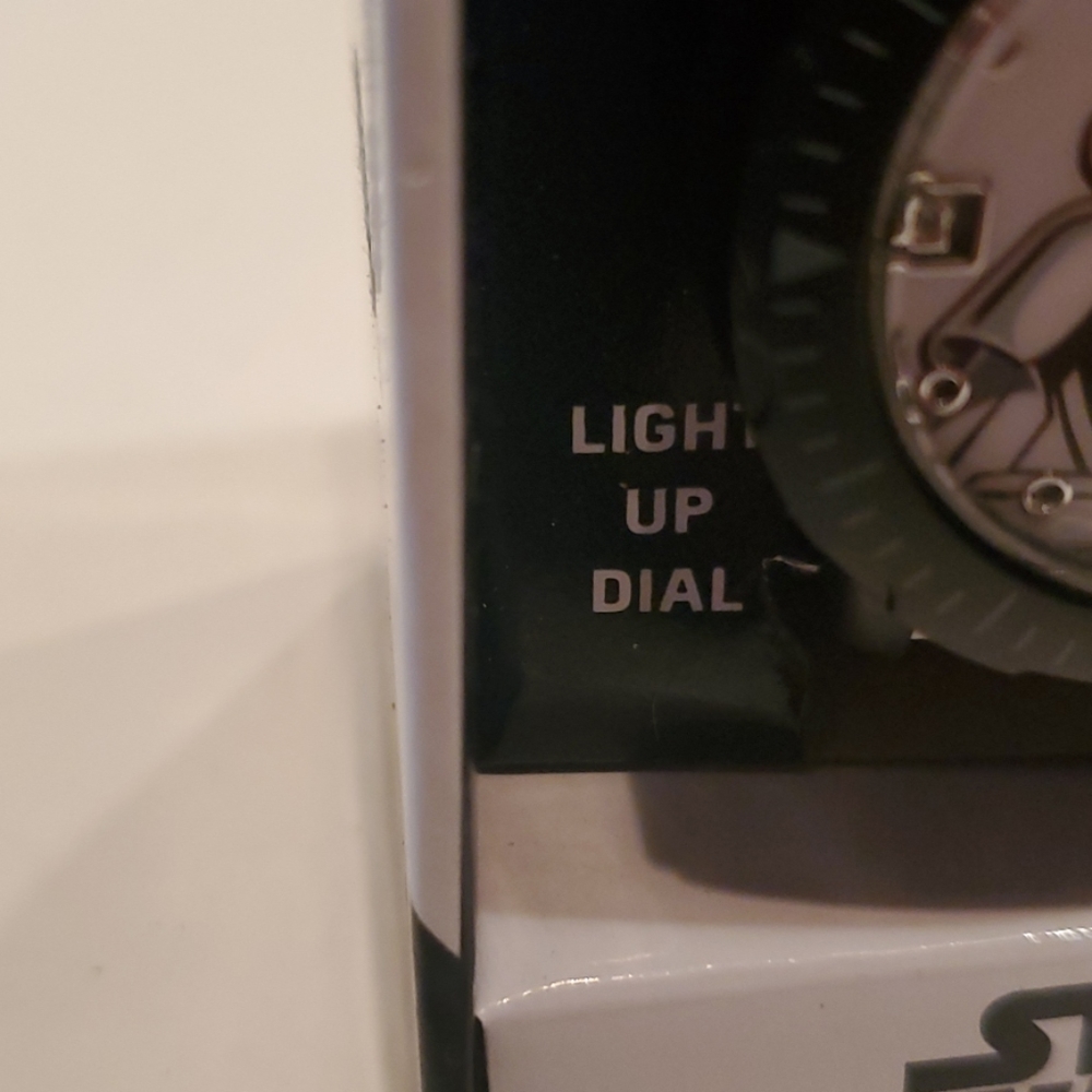 Watch - Picture 4 of 4